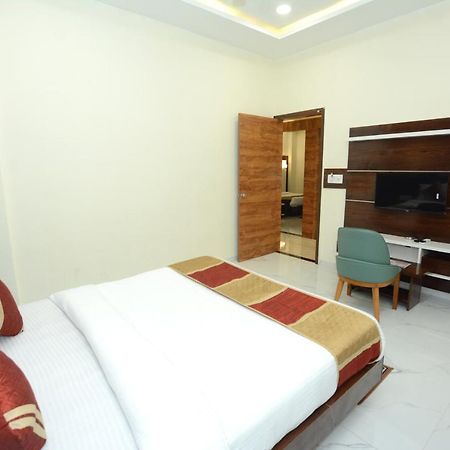 Hotel Villa Inn Ананд Экстерьер фото