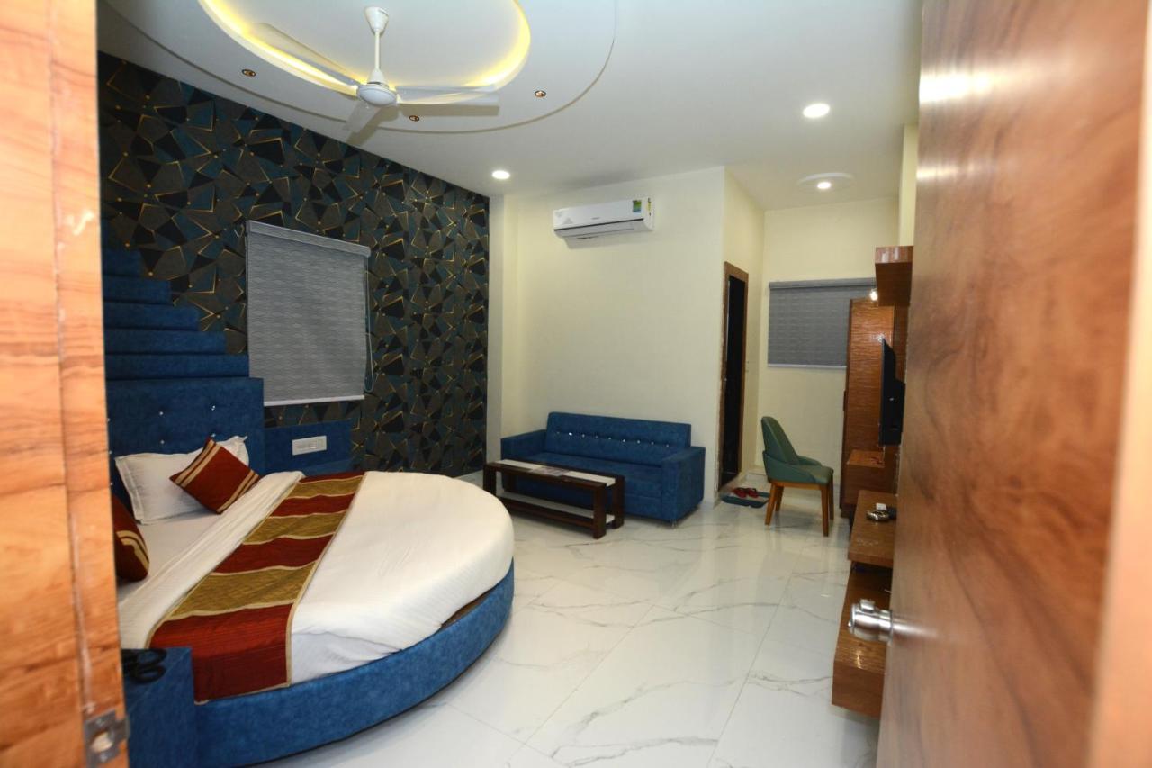 Hotel Villa Inn Ананд Экстерьер фото
